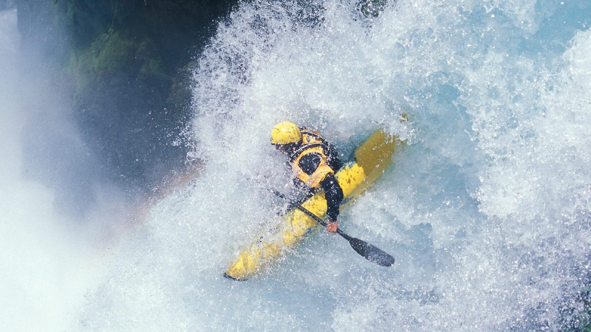 守门员的“天神下凡”:不可思议的扑救瞬间,守门员动画
